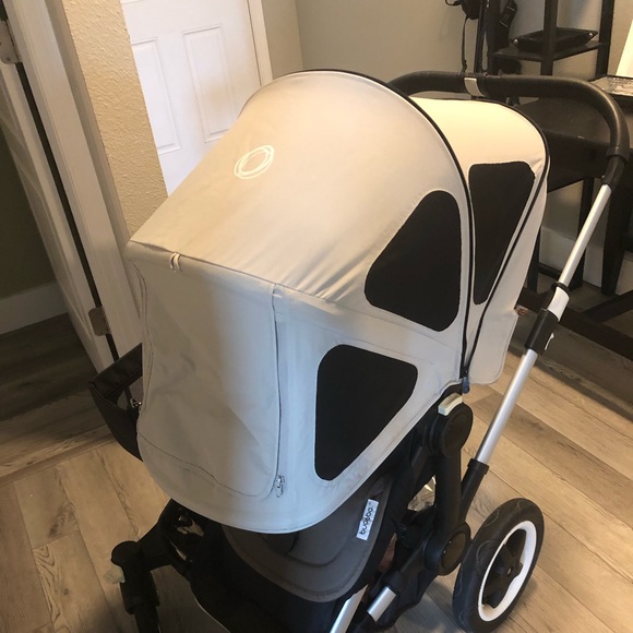 COPY - Bugaboo donkey breezy canopy in khaki - Picture 2 of 6